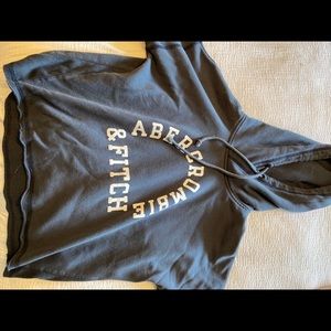 cropped long sleeve sweatshirt